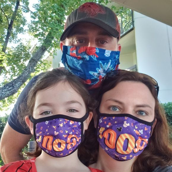 Meet your Posher, Jennifer - Picture 1 of 1